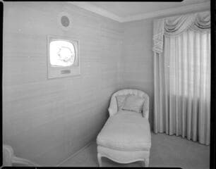 Go to image 6.