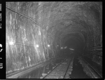 Big Creek - Mammoth Pool - Tunnel showing rock formation
