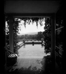 Go to image 2.