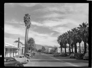 Hemet : Main Street