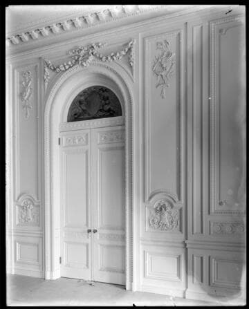 Large drawing room in the Huntington residence during construction